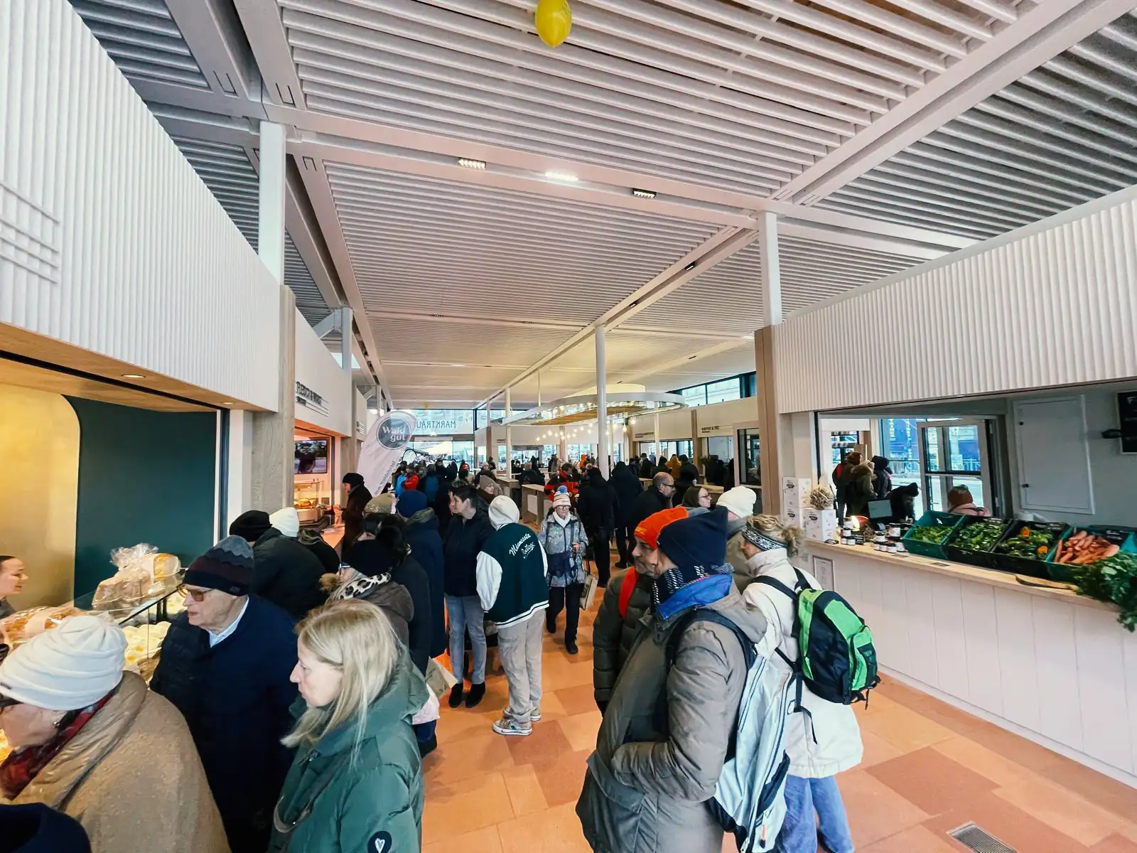 Naschpark Martin Czwiertnia Marktraum02